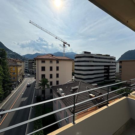 Deluxe Central Apartment - Free Parking Lugano Zewnętrze zdjęcie